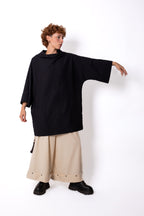 EC-M33-1 blusa gola alta e bolsos